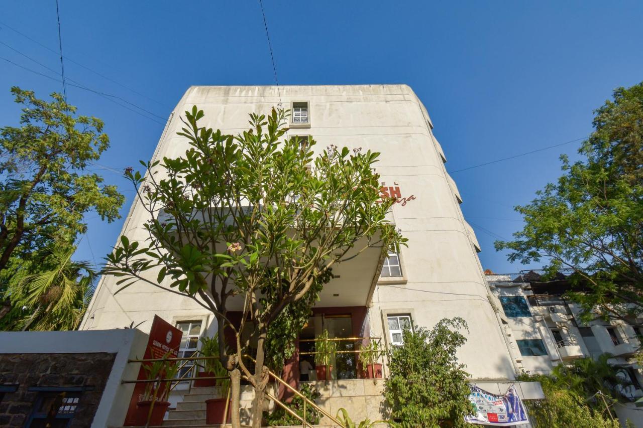 Hotel Ashish Plaza Poona Buitenkant foto