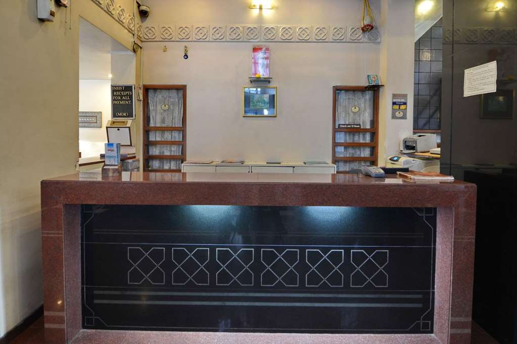 Hotel Ashish Plaza Poona Interieur foto